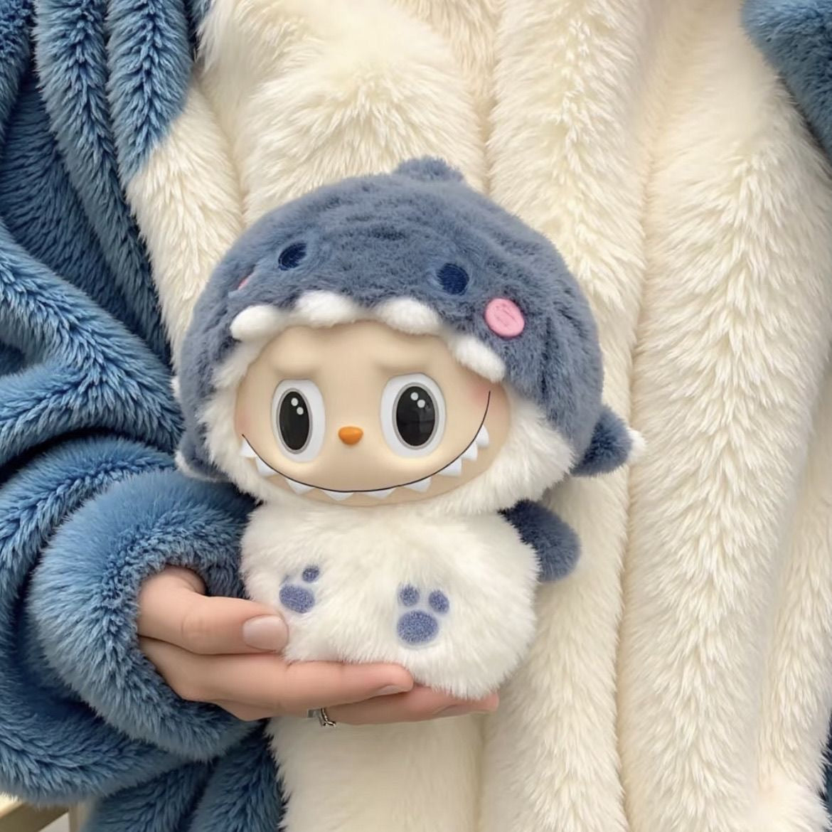 Shark Costume for 17cm Labubu โ Plush One-Piece Outfit (Clothes Only)